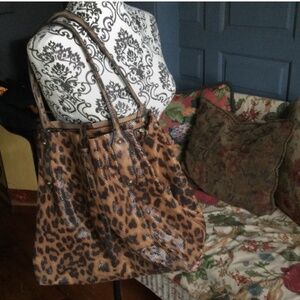 X Large Boston Proper Leopard print Tote Almost New
